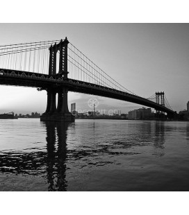 Puente de Manhattan al amanecer