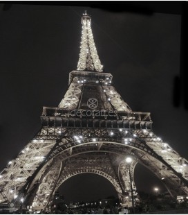 Torre Eiffel iluminada, Paris