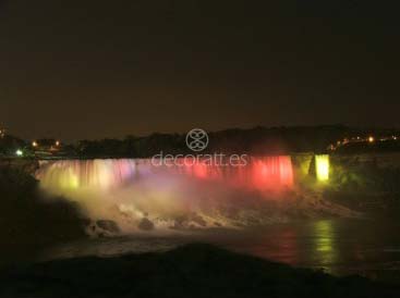 Cataratas del Niagara de noche